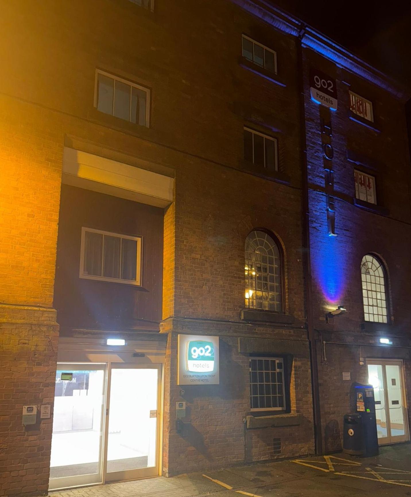 Go2 Hotels Burton Upon Trent Central Esterno foto